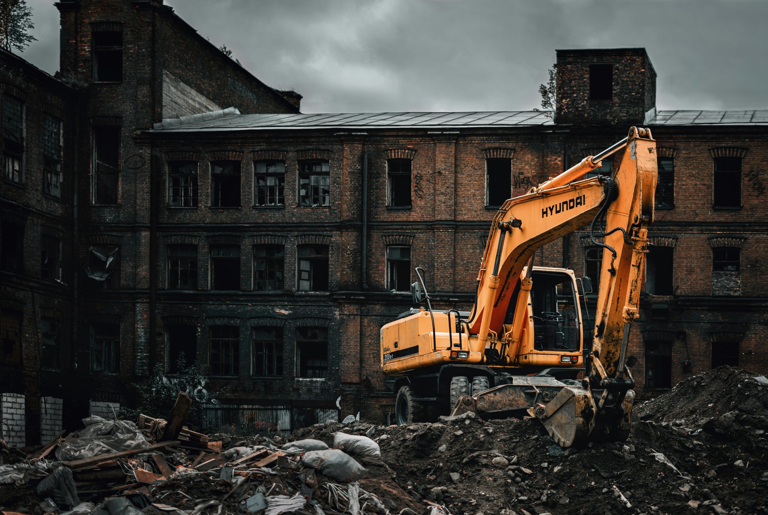 Gewerbeabbruch – Rückbau Bürogebäude, Berlin-Mitte